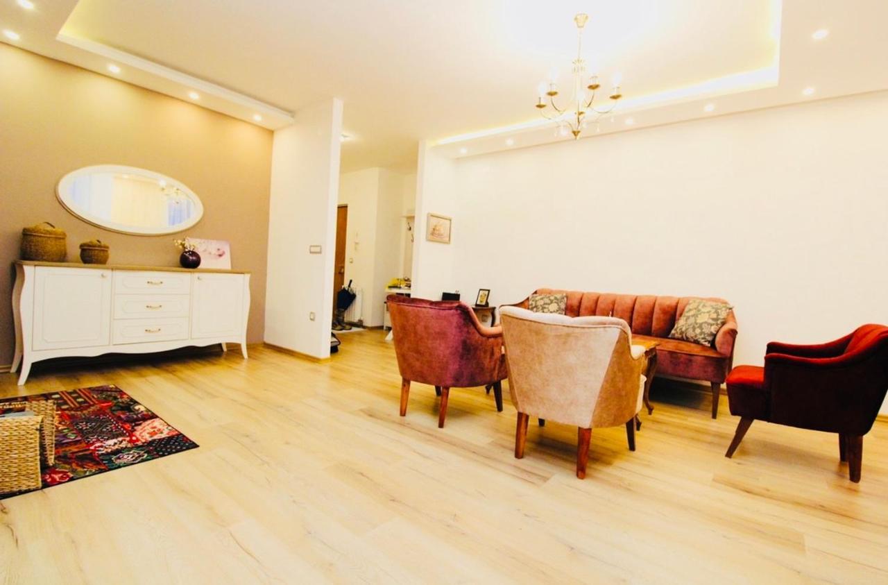 Apartman Centar Sa Sigurnim Parkingom SJJ Exteriör bild